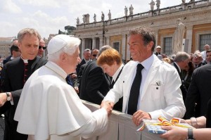 08.05.14 03 Roma; incontro di Jörg Haider con il papa - Copia